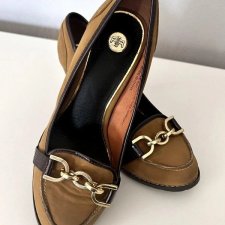 River Island r. 4 (37) buty stabilny obcas słupek musztardowe vintage lordsy loafersy z łańcuchem