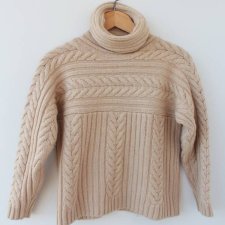 exclusive wool beige sweater