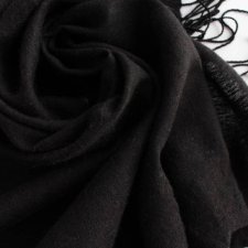 EXCLUSIVE 100% WOOL black scarf