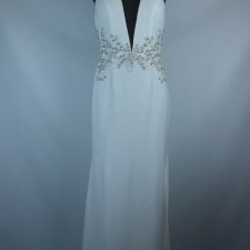 David's Bridal - Galina Signature suknia ślubna z metką 4 / 36